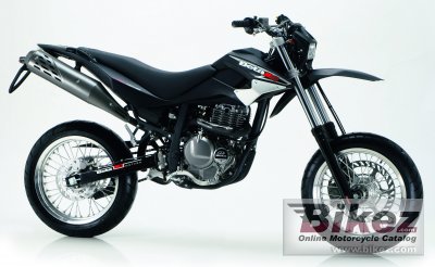 2006 Beta M4 4T Supermotard photo